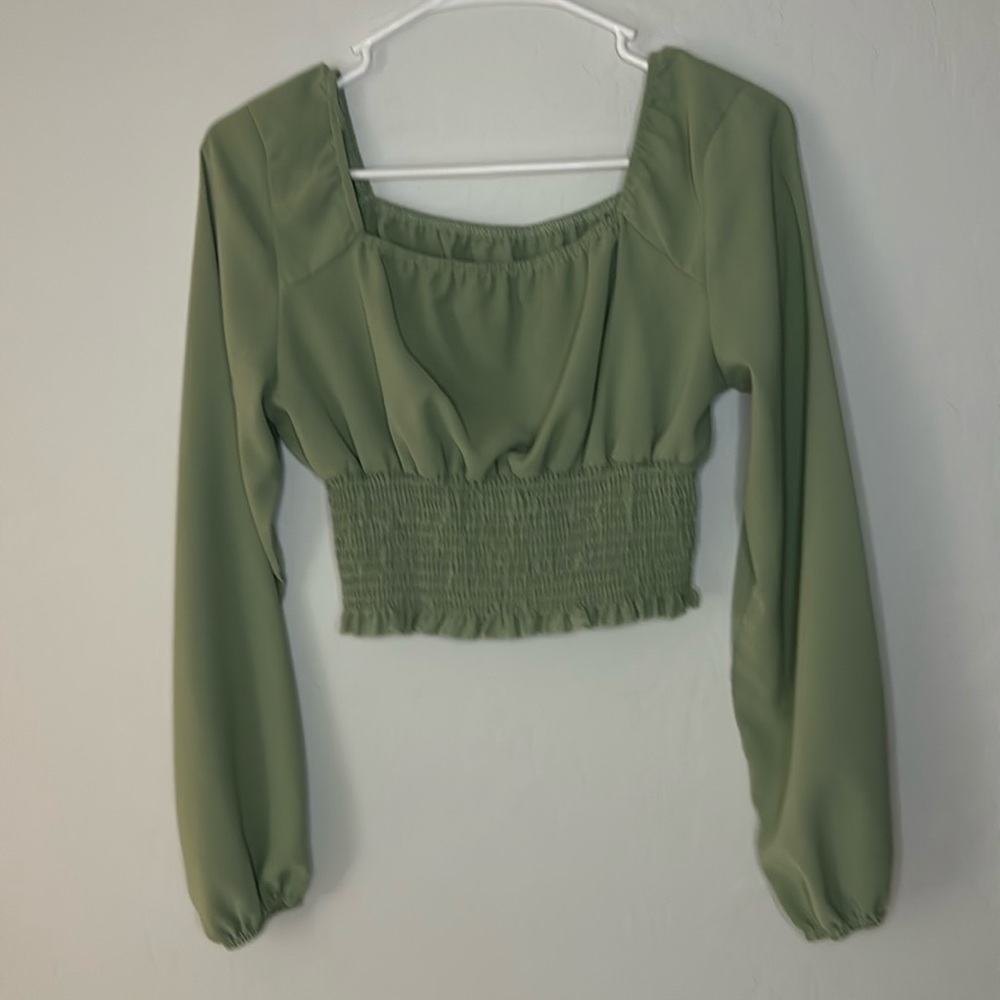 Green cropped blouse